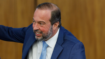 08 11 PEN Ministro noticia