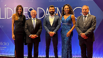 22 05 PEN Amazul noticia 3